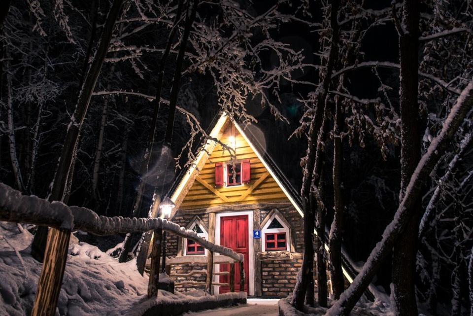 Etno Village Dolina Srece Витез Екстериор снимка