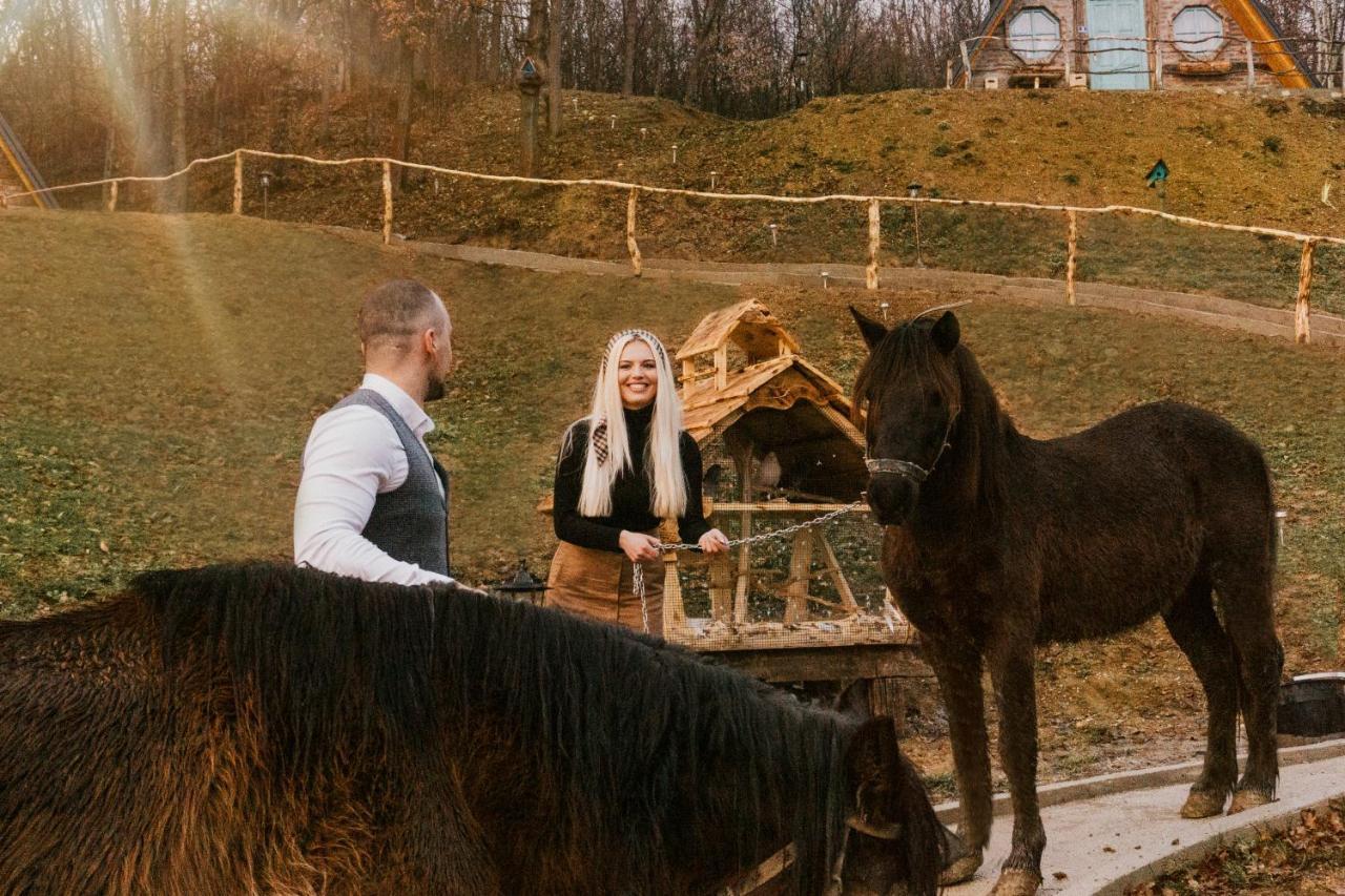 Etno Village Dolina Srece Витез Екстериор снимка