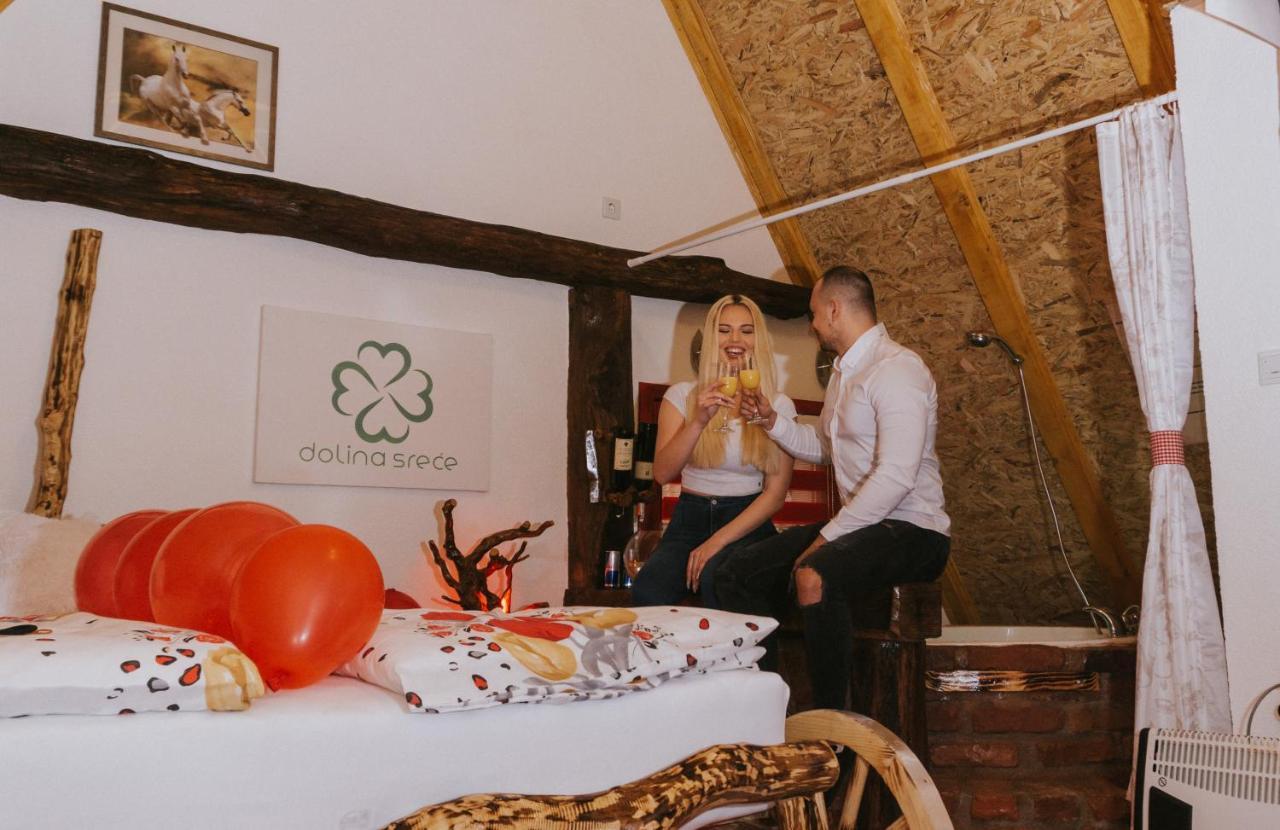 Etno Village Dolina Srece Витез Екстериор снимка