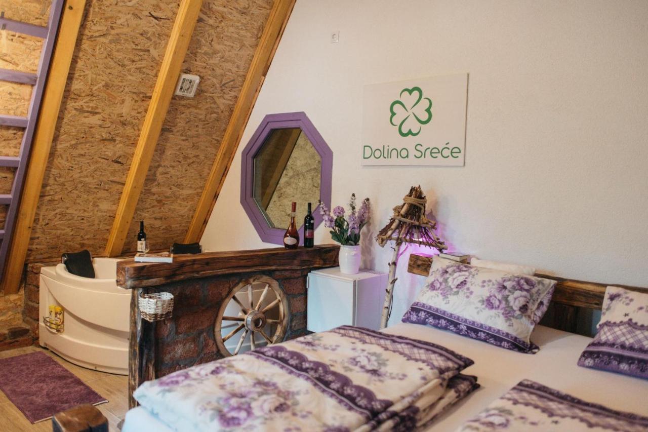 Etno Village Dolina Srece Витез Екстериор снимка