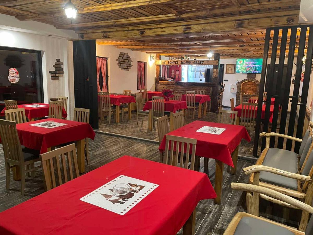 Etno Village Dolina Srece Витез Екстериор снимка