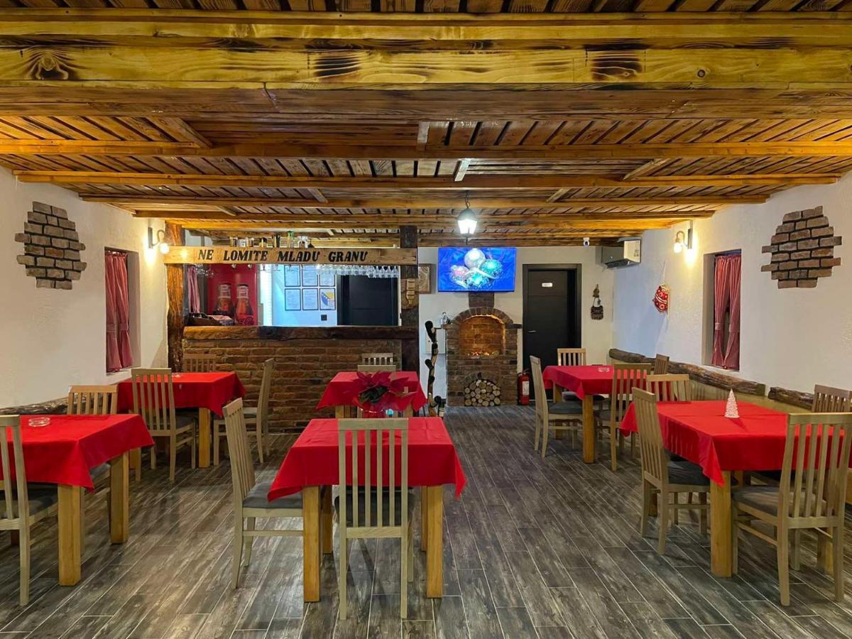 Etno Village Dolina Srece Витез Екстериор снимка